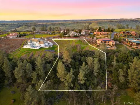 3309 Shadybrook Ln, Chico, CA 95928