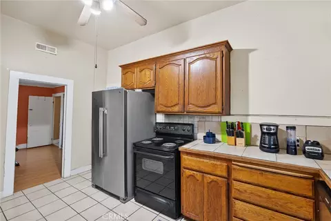Kitchen - 855 Johnson, Red Bluff, CA 96080 photo 4 of 4