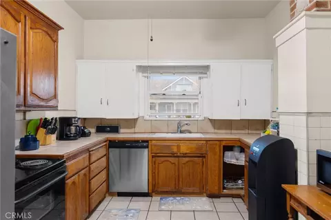 Kitchen - 855 Johnson, Red Bluff, CA 96080 photo 1 of 3