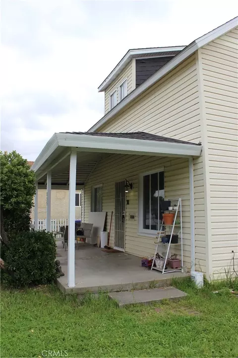 Exterior - 855 Johnson, Red Bluff, CA 96080 photo 3 of 14