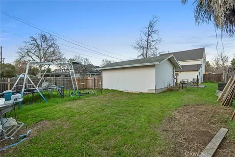 Exterior - 855 Johnson, Red Bluff, CA 96080 photo 12 of 15