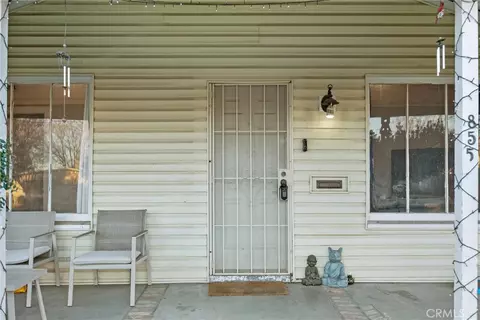 Exterior - 855 Johnson, Red Bluff, CA 96080 photo 8 of 15