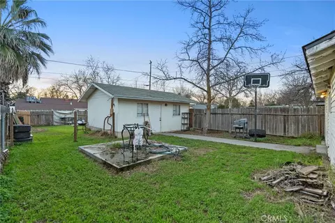 Exterior - 855 Johnson, Red Bluff, CA 96080 photo 11 of 15
