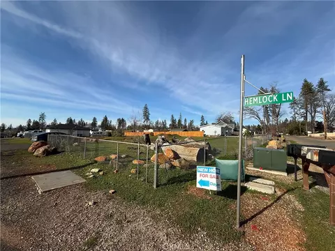 1619 Hemlock Ln, Paradise, CA 95969