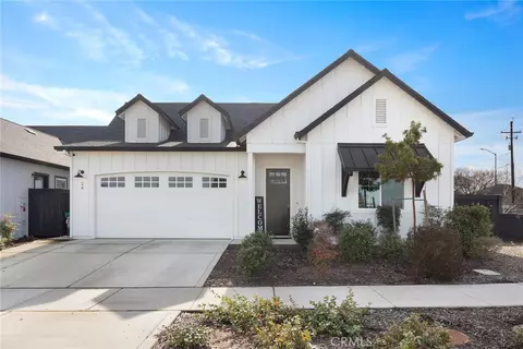 24 Harkness Ct, Chico, CA 95973