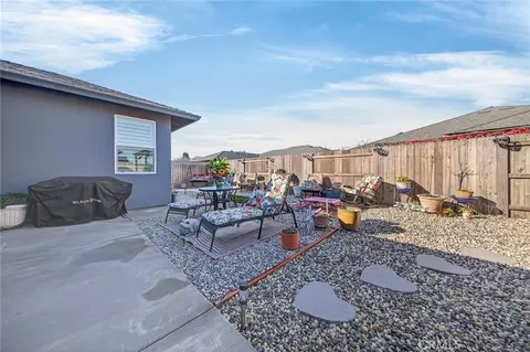 Exterior - 306 Bellamy Ter, Chico, CA 95973 photo 11 of 13
