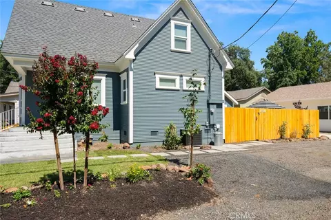 Exterior - 279 E 6th Ave, Chico, CA 95928 photo 5 of 7