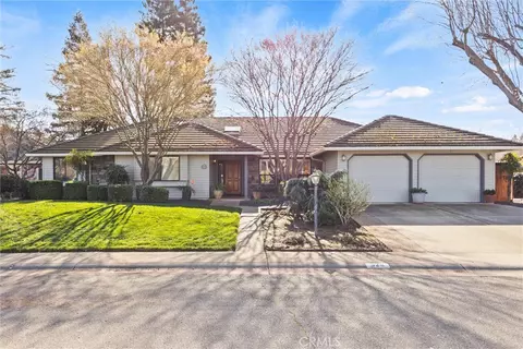 529 Countryside Ln, Chico, CA 95973