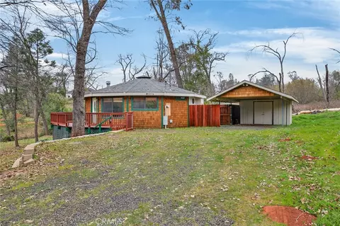 5976 Another Ln, Paradise, CA 95969