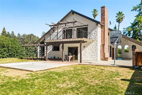 Exterior - 1041 Washington, Willows, CA 95988 photo 10 of 22