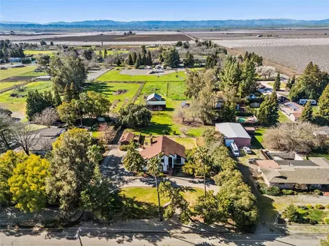 View/Area - 1041 Washington, Willows, CA 95988 photo 6 of 6