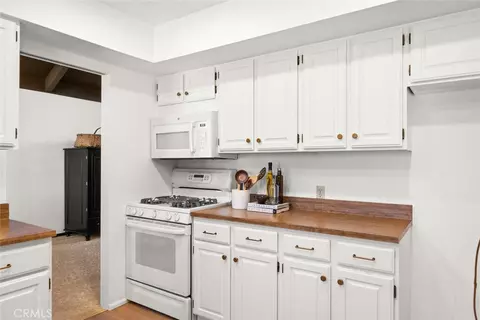 Kitchen - 1041 Washington, Willows, CA 95988 photo 6 of 7