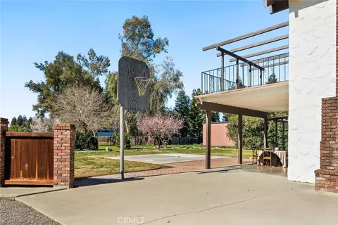 Exterior - 1041 Washington, Willows, CA 95988 photo 14 of 22