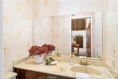 Bath - 1041 Washington, Willows, CA 95988 photo 3 of 3