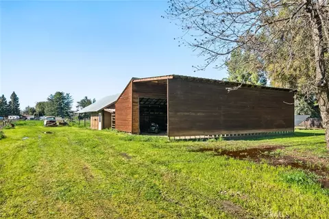 Exterior - 1041 Washington, Willows, CA 95988 photo 18 of 22