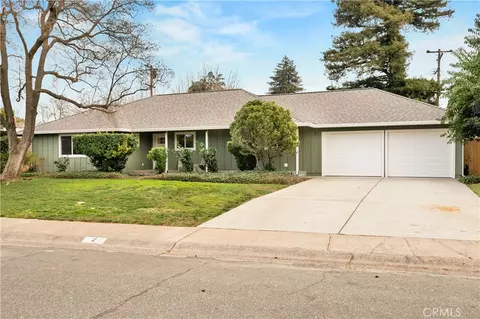 2 Canterbury Cir, Chico, CA 95926