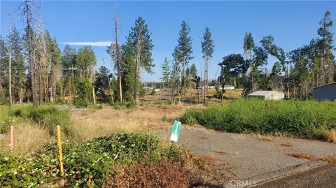 6284 Pueblo Dr, Magalia, CA 95954