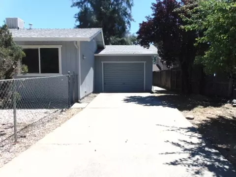 Exterior - 1307 Deborah Dr, Red Bluff, CA 96080 photo 3 of 6