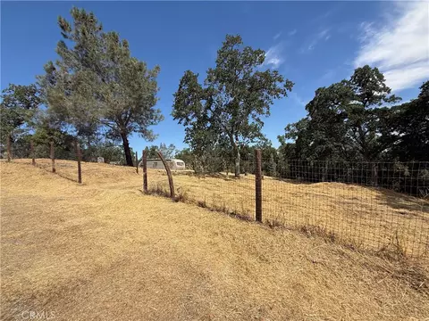 16318 Longhorn Ln, Corning, CA 96021