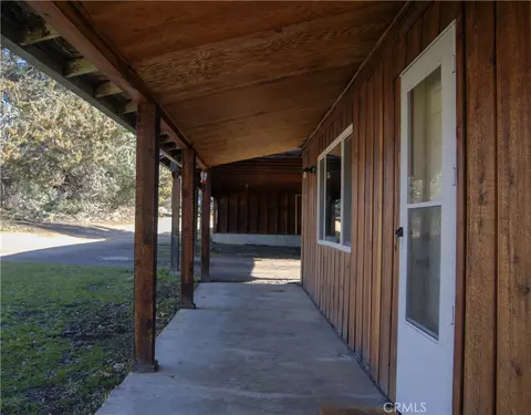 Exterior - 905 Campbell, Yreka, CA 96097 photo 3 of 10