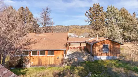 Exterior - 905 Campbell, Yreka, CA 96097 photo 10 of 10