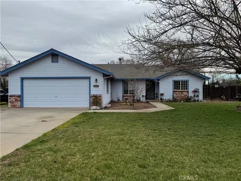 8220 Marek Rd, Los Molinos, CA 96055