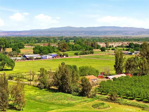 View/Area - 24065 Maria Rd, Corning, CA 96021 photo 6 of 7