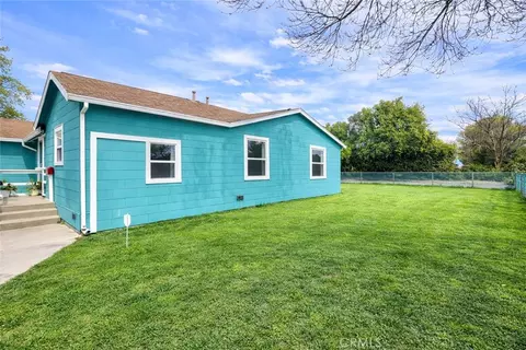 Exterior - 633 E Walnut St, Willows, CA 95988 photo 3 of 3
