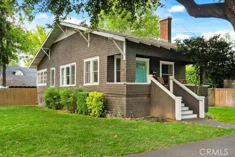 Exterior - 556 E 4th St, Chico, CA 95928 photo 3 of 17