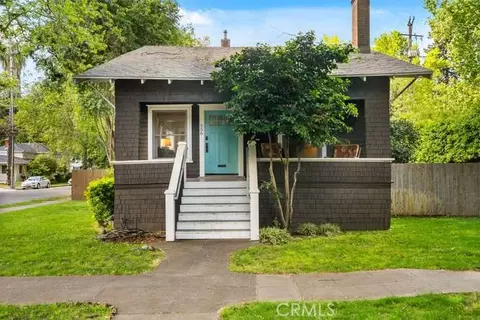 Exterior - 556 E 4th St, Chico, CA 95928 photo 2 of 17