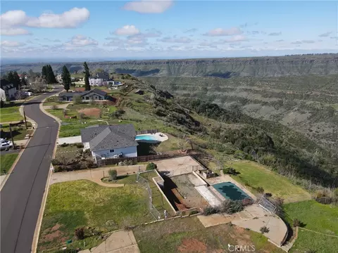 183 Valley Rdg, Paradise, CA 95969