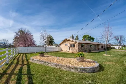 Exterior - 14115 Trinity Ave, Red Bluff, CA 96080 photo 12 of 19