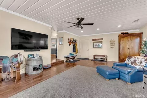Living - 14115 Trinity Ave, Red Bluff, CA 96080 photo 4 of 4