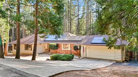 6150 Firethorn Cir, Magalia, CA 95954