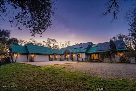 123 Grand Oak Dr, Oroville, CA 95966