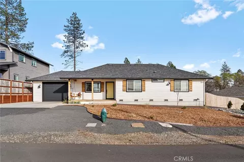 5660 Angel Dr, Paradise, CA 95969