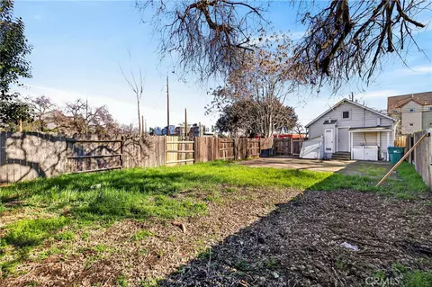 Exterior - 1128 W 5th, Chico, CA 95928 photo 7 of 10
