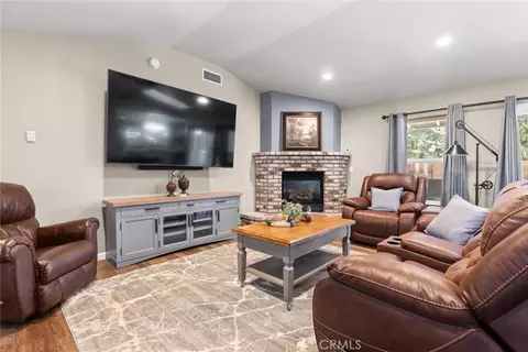 Living - 213 Denali Dr, Chico, CA 95973 photo 2 of 2