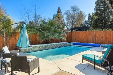 Exterior - 213 Denali Dr, Chico, CA 95973 photo 6 of 9