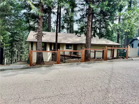 14838 Klamath Ct, Magalia, CA 95954