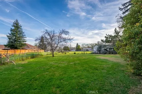 Exterior - 550 Bayles Ave, Red Bluff, CA 96080 photo 19 of 24