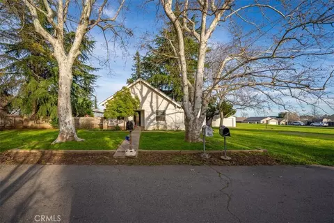 Exterior - 550 Bayles Ave, Red Bluff, CA 96080 photo 3 of 24
