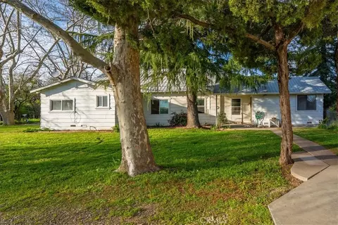 Exterior - 550 Bayles Ave, Red Bluff, CA 96080 photo 11 of 24