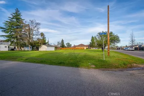 View/Area - 550 Bayles Ave, Red Bluff, CA 96080 photo 1 of 2