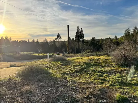 6207 Calvary Ct, Magalia, CA 95954