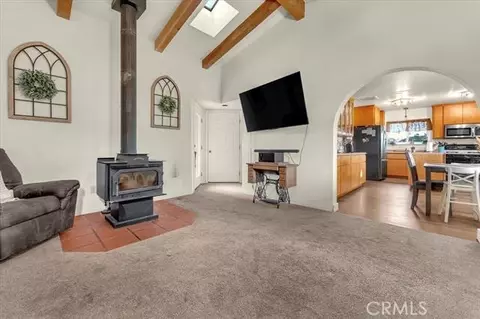 Entry Way - 21550 Leaf Ave, Corning, CA 96021 photo 4 of 5