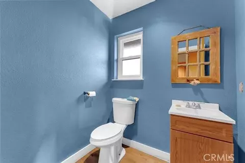 Entry Way - 21550 Leaf Ave, Corning, CA 96021 photo 5 of 5
