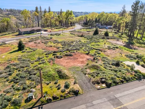 13586 Andover Dr, Magalia, CA 95954