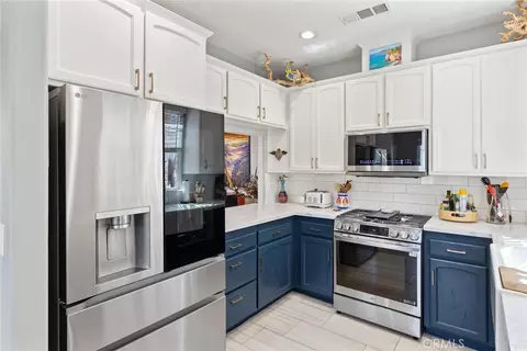 Kitchen - 1813 Devonshire, Chico, CA 95928 photo 2 of 3