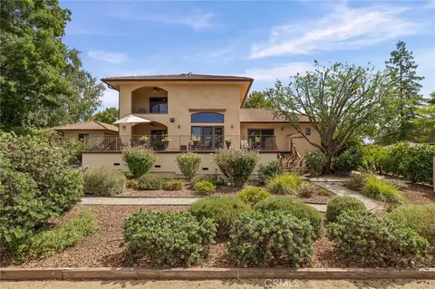 1479 Oak Ridge Dr, Chico, CA 95928